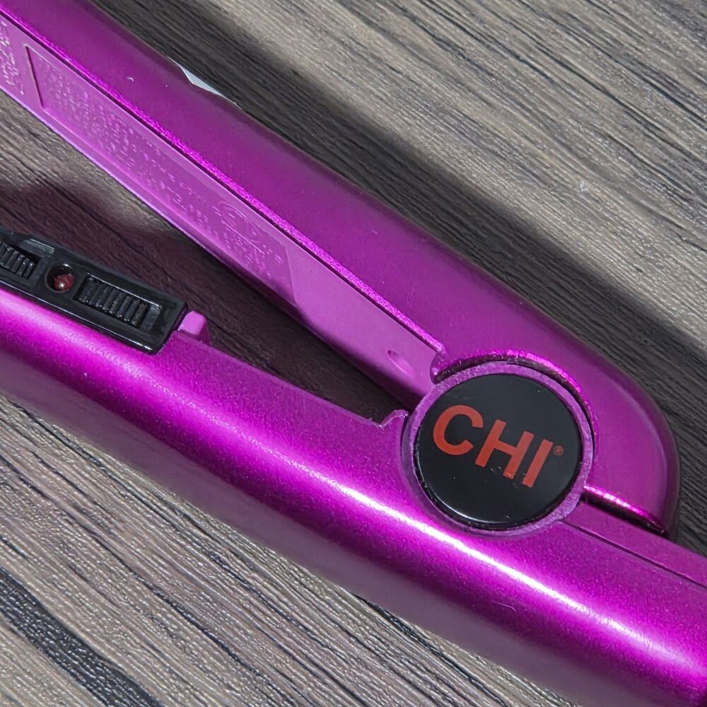 CHI 1" Ceramic Hairstyling Flat Iron CA2330 Hot Pink Metallic Straightener Teste